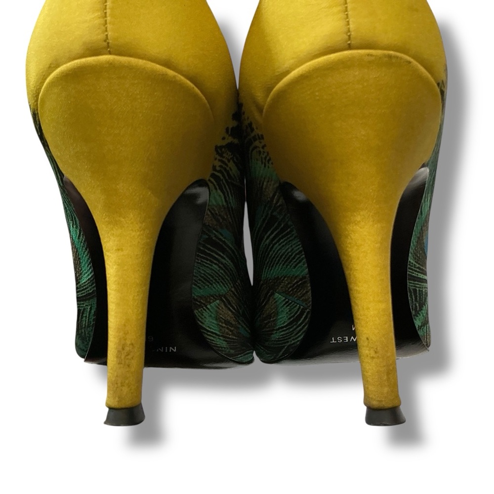 Nine West Green and Yellow Peacock Feather Design Heels - Picture 11 of 12